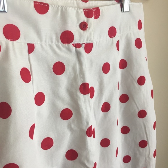 🎉 HOST PICK Vintage Red and White Polka Dot Skirt - Picture 7 of 9